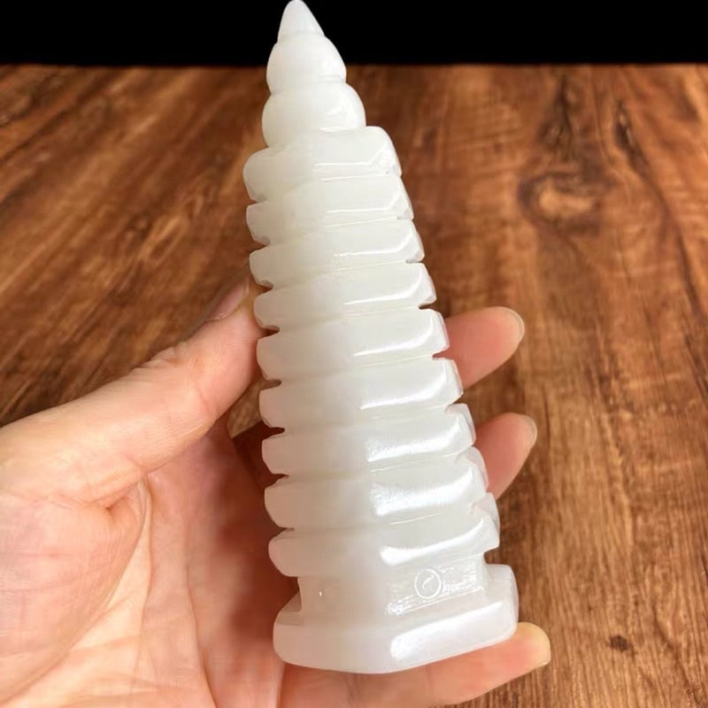 White Jade Pagoda with Gourd Hulu Tip 9 Level