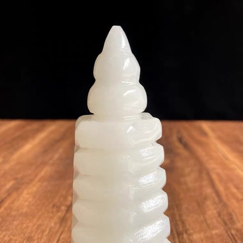 White Jade Pagoda with Gourd Hulu Tip 9 Level