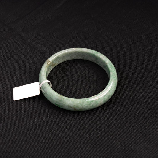 Green Jade Bangle